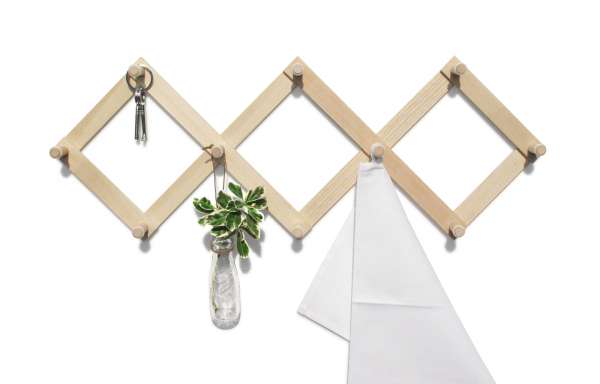 Holz Wandgarderobe mit vielen Haken - Side by Side Design