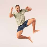 Vorschau: Natürlich schlafen im Living Crafts Herren Sommer-Schlafanzug Vorschau: Natürlich schlafen im Living Crafts Herren Sommer-Schlafanzug