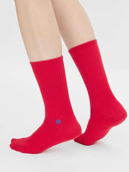 Natural Vibes Basic Red. Rote Sneaker-Socken im Retro-Style