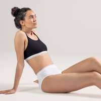 Vorschau: Livingcrafts Damen Slip Set: Eleganter Bio-Komfort Vorschau: Livingcrafts Damen Slip Set: Eleganter Bio-Komfort