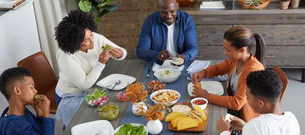 Corelle Glas Geschirr Set weiß - elegantes & langlebiges Design, 12-teilig