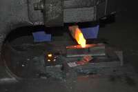 Vorschau: Schmiedeeiserne Bratpfanne von Turk für hohe Temperaturen Vorschau: Schmiedeeiserne Bratpfanne von Turk für hohe Temperaturen