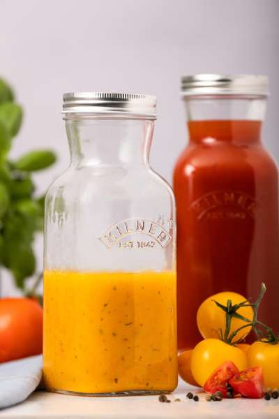 Kilner Saft- und Saucenflaschen für ästhetisches Servieren