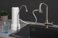 Vorschau: Alvito Auftischfilter Basic: im Handumdrehen angeschlossen Vorschau: Alvito Auftischfilter Basic: im Handumdrehen angeschlossen