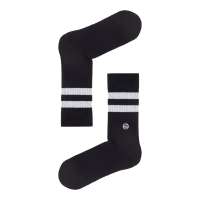 Crew Black nachhaltige Sportsocken schwarz mit weißen Streifen Crew Black nachhaltige Sportsocken schwarz mit weißen Streifen
