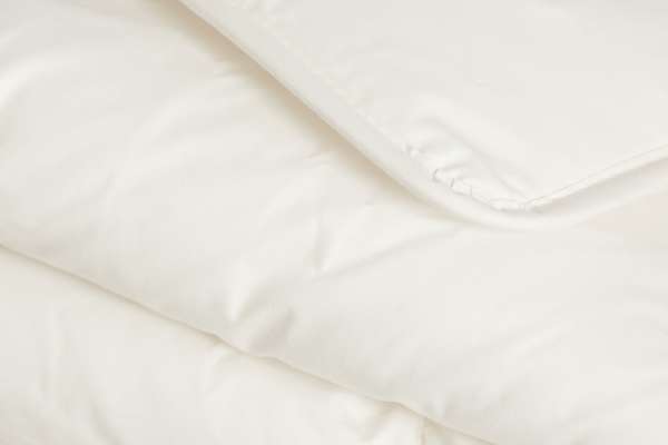 Sommer Bettdecke Tencel light mit Lyocell & Bezug Baumwolle kbA