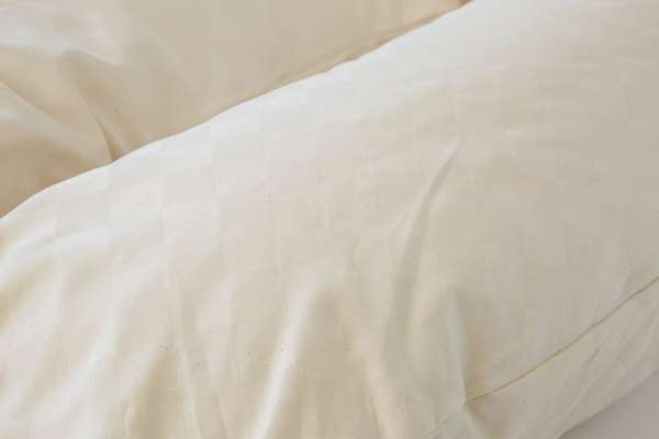 Seitenschläferkissen - Stillkissen: Mit Bio Bezug & Kapok Füllung