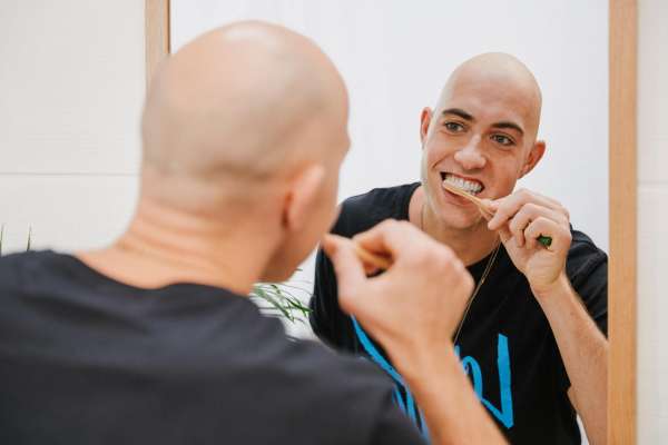 Bambus Zahnbürste Hydrophil - nachhaltig & vegan