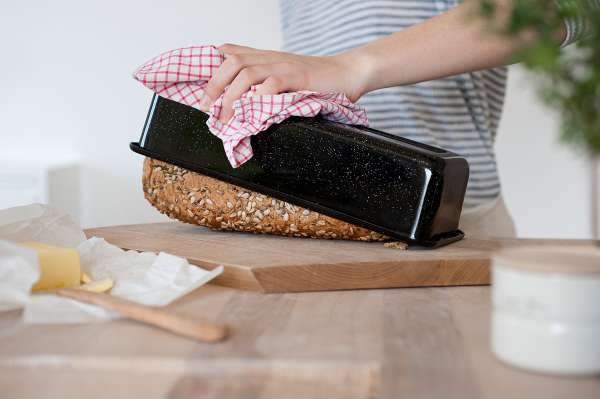 Riess Brotbackform aus Emaille mit idealen Backeigenschaften