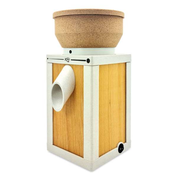KoMo Getreidemühle Komomio Eco mit Trichter aus 100 % Kork KoMo Getreidemühle Komomio Eco mit Trichter aus 100 % Kork