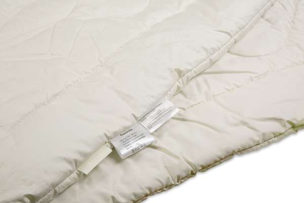 PureNature Duo Hanf Bettdecke für erholsamen Schlafkomfort