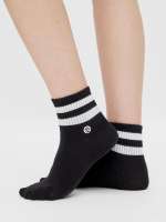 Vorschau: Natural Vibes Quarter Black Sportsocken in Schwarz-Weiß Vorschau: Natural Vibes Quarter Black Sportsocken in Schwarz-Weiß