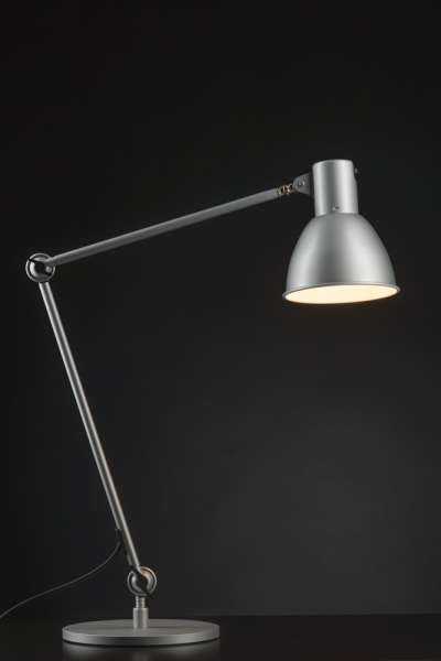 Klassische Schreibtischleuchte Metall für Zuhause & Industrie