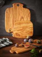 Vorschau: Hochwertiges Olivenholz Schneidebrett für Ihre Küche Vorschau: Hochwertiges Olivenholz Schneidebrett für Ihre Küche
