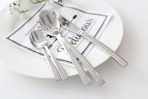 Nickelfreies Besteck Vermont: Poliert und rostfrei