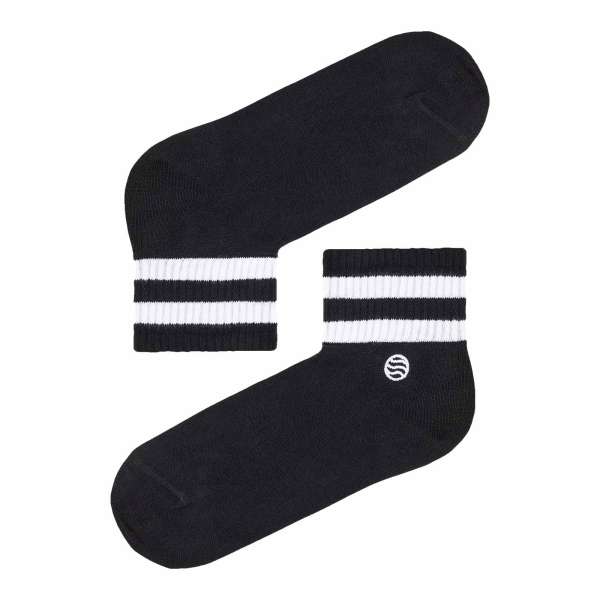 Natural Vibes Quarter Black Sportsocken in Schwarz-Weiß Natural Vibes Quarter Black Sportsocken in Schwarz-Weiß