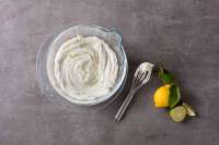 Vorschau: Pyrex Schüssel aus Borosilikatglas mit breiter Tülle & Griffrand Vorschau: Pyrex Schüssel aus Borosilikatglas mit breiter Tülle & Griffrand